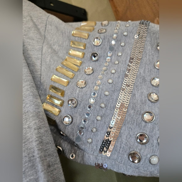 Michael Kors | Bejeweled Sleeves Gray Women's Top, Size Xs (Oversized) - Picture 5 of 9
